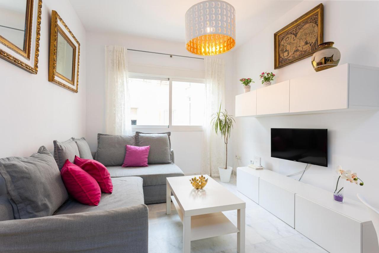 Holidays2Malaga Carrera Capuchinos Free Parking Aircon Downtown מראה חיצוני תמונה