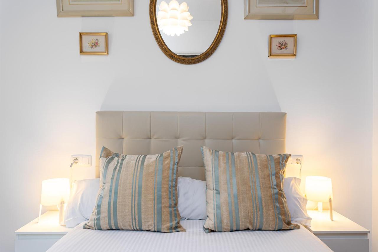 Holidays2Malaga Carrera Capuchinos Free Parking Aircon Downtown מראה חיצוני תמונה
