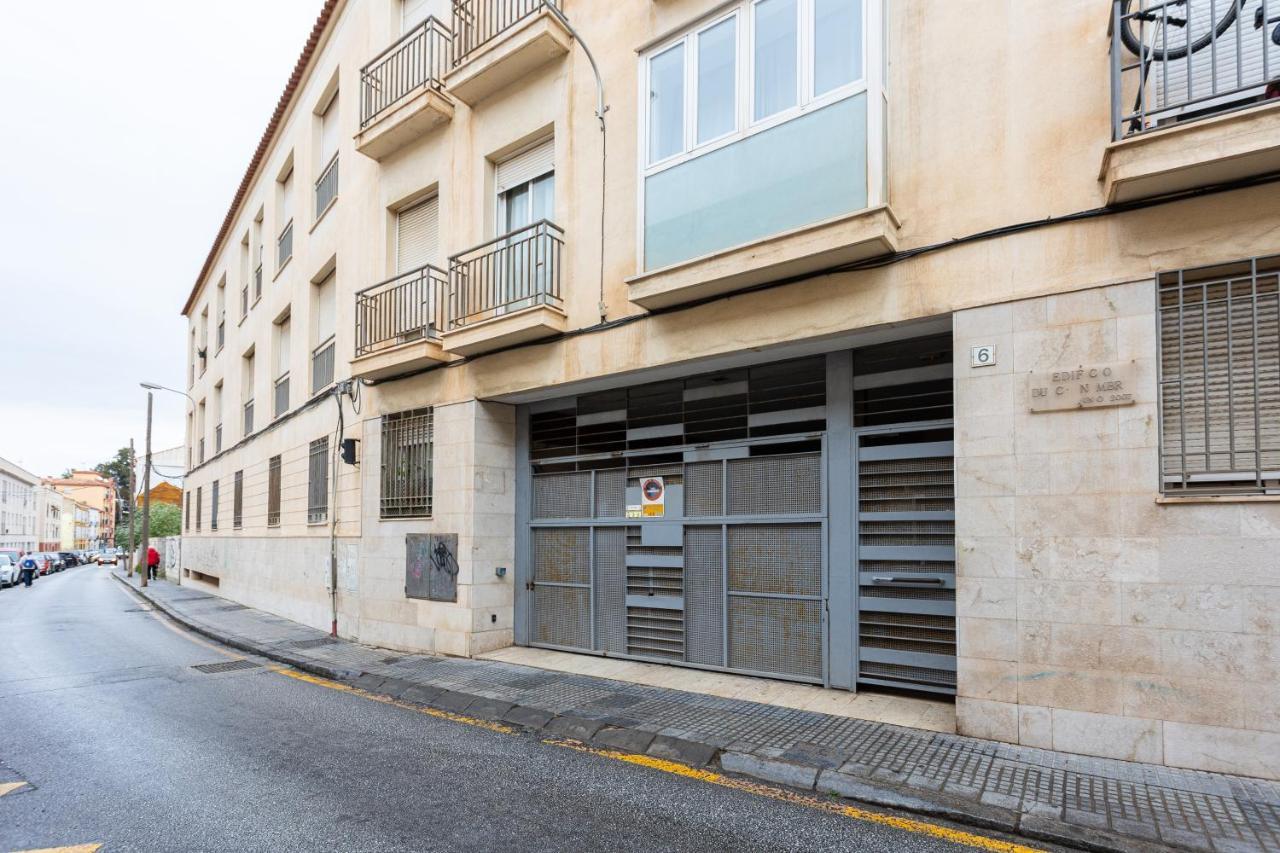 Holidays2Malaga Carrera Capuchinos Free Parking Aircon Downtown מראה חיצוני תמונה